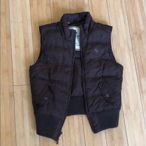 Abercrombie Kids Puffer Vest Size L